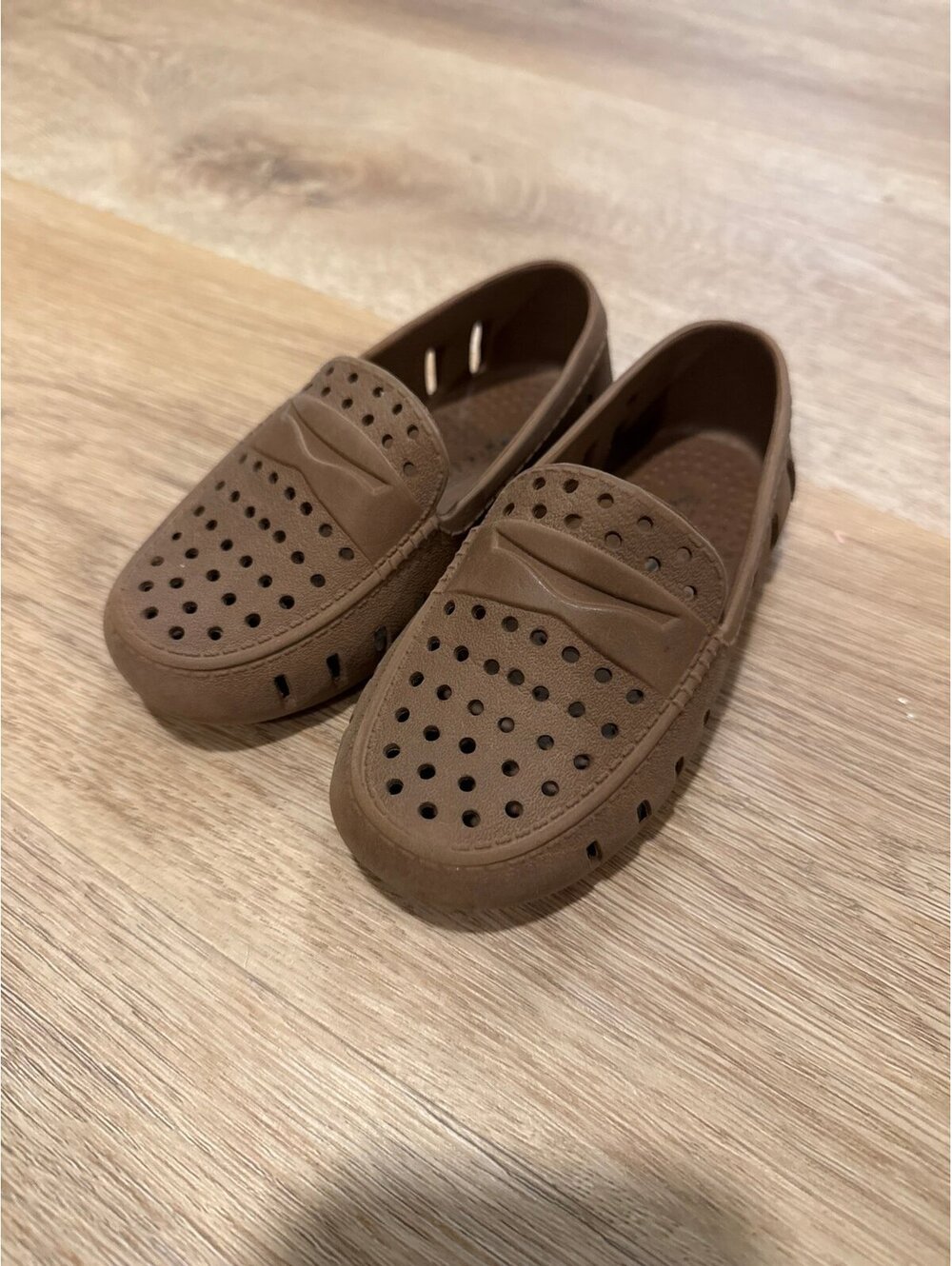 Brown floafers size 6